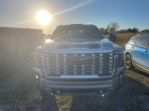 2025 GMC Sierra 2500 Denali
