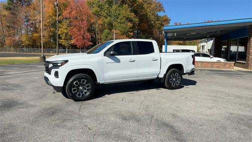 2024 Chevrolet Colorado LT