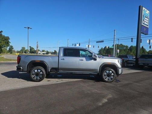 2025 GMC Sierra 3500 Denali