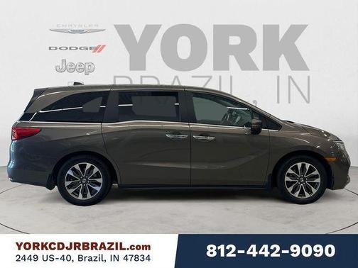Brown 2021 Honda Odyssey EX-L