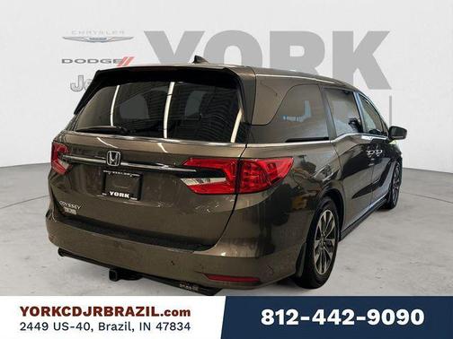 Brown 2021 Honda Odyssey EX-L