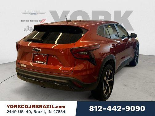 Cayenne Orange Metallic 2024 Chevrolet Trax FWD 1RS