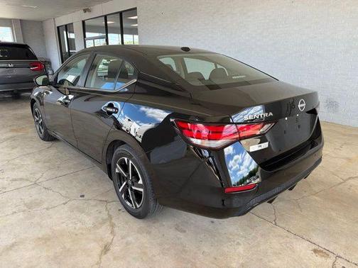 Super Black 2025 Nissan Sentra SV