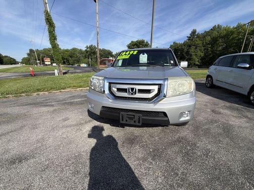 Alabaster Silver Metallic 2011 Honda Pilot EX-L
