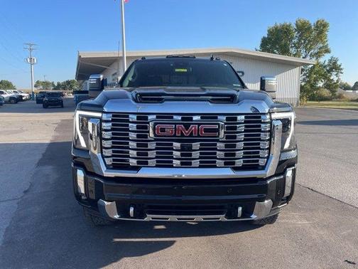 2025 GMC Sierra 2500 Denali