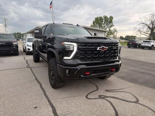 Black 2024 Chevrolet Silverado 2500 ZR2