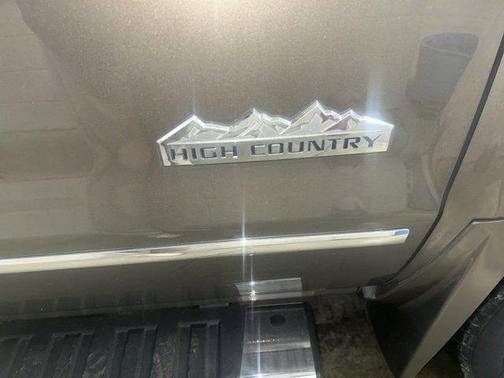 2015 Chevrolet Silverado 1500 High Country