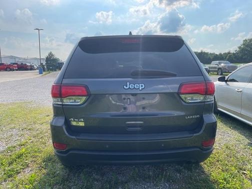 2020 Jeep Grand Cherokee Laredo E