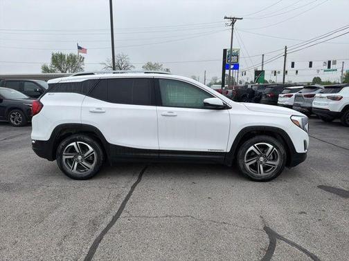 Summit White 2021 GMC Terrain SLT