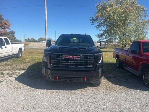 2024 GMC Sierra 2500 AT4