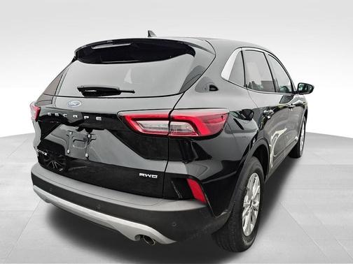 AGATE BLACK METALLIC 2023 Ford Escape Active
