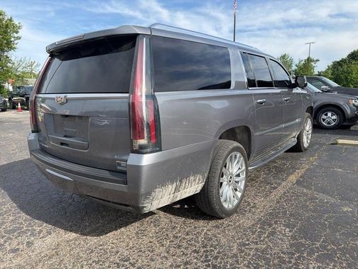 Satin Steel Metallic 2019 Cadillac Escalade ESV Luxury