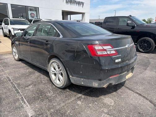 TUXEDO BLACK METALLIC 2015 Ford Taurus SEL