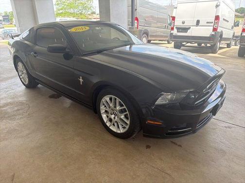 BLACK 2014 Ford Mustang V6 Premium