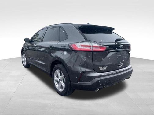 MAGNETIC METALLIC 2020 Ford Edge SE