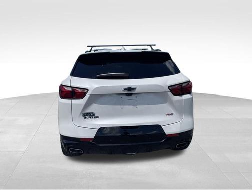 Iridescent Pearl Tricoat 2021 Chevrolet Blazer RS
