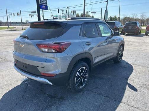 Sterling Gray Metallic 2026 Chevrolet Trailblazer LT