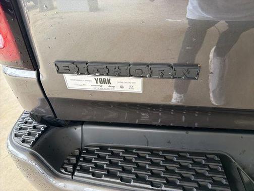 Granite Crystal Metallic Clearcoat 2025 RAM 1500 Big Horn/Lone Star