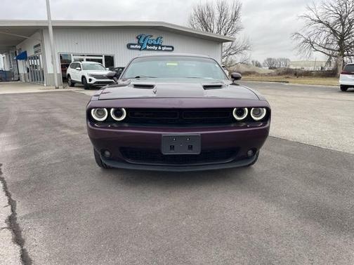 2021 Dodge Challenger SXT
