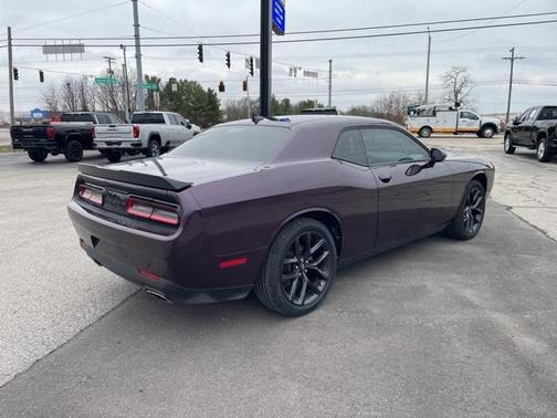 2021 Dodge Challenger SXT