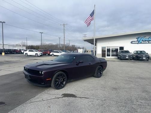2021 Dodge Challenger SXT