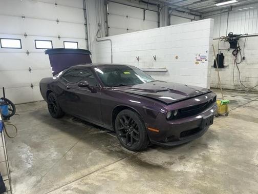 2021 Dodge Challenger SXT