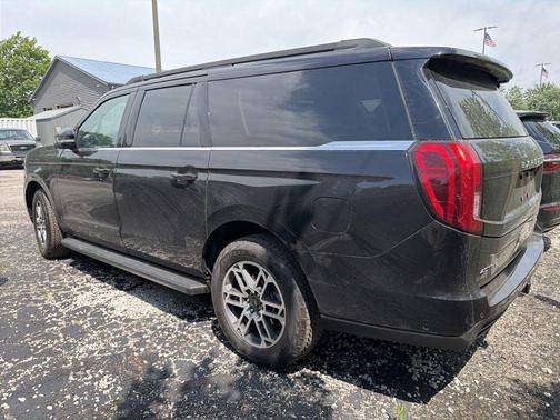 AGATE BLACK METALLIC 2025 Ford Expedition Max Active 4x4