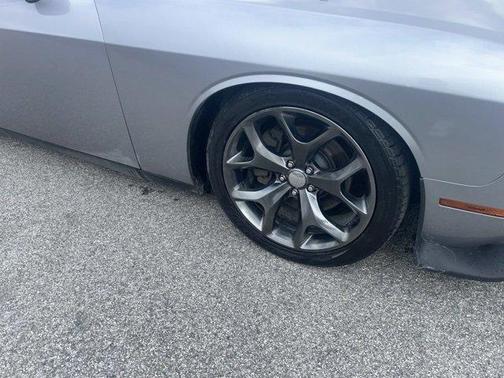 2016 Dodge Challenger R/T