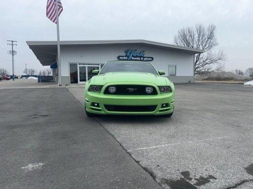 2013 Ford Mustang GT Premium