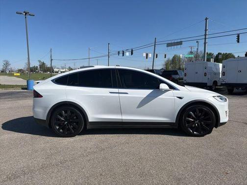 White 2018 Tesla Model X P100D