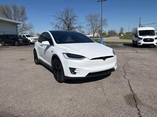White 2018 Tesla Model X P100D