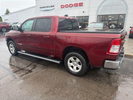Delmonico Red Pearlcoat 2022 RAM 1500 Big Horn/Lone Star
