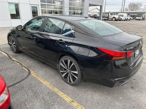 2020 Nissan Altima 2.5 SR