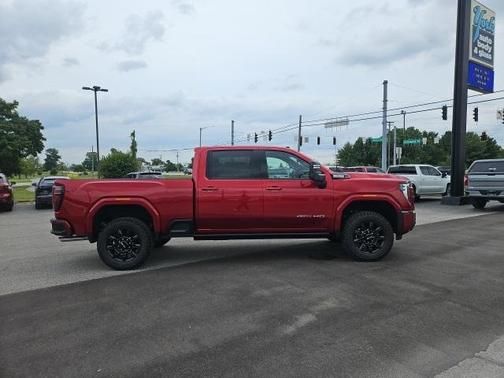 2025 GMC Sierra 2500 AT4