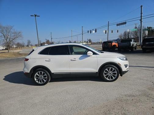 2017 Lincoln MKC Select