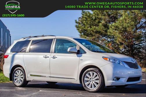 2017 Toyota Sienna XLE