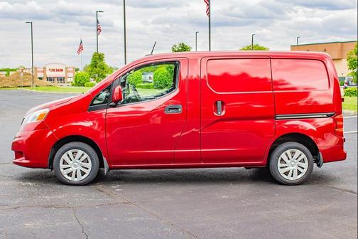 Cayenne Red 2017 Nissan NV200 SV