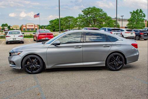 Lunar Silver Metallic 2018 Honda Accord Sport