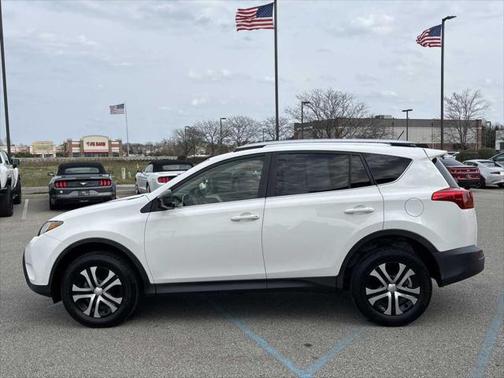 2014 Toyota RAV4 LE