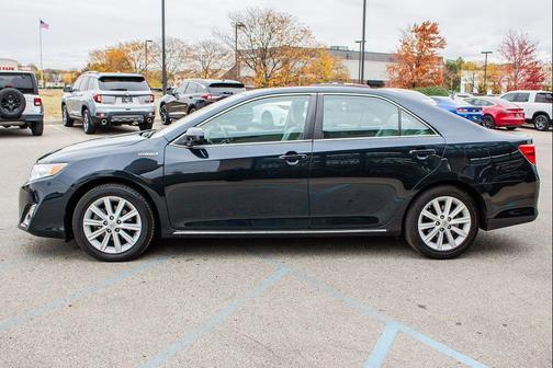 2013 Toyota Camry Hybrid XLE