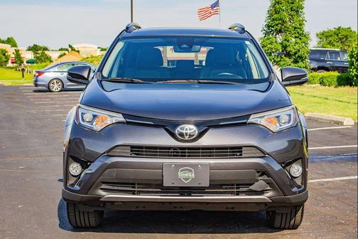 Magnetic Gray Metallic 2018 Toyota RAV4 Limited