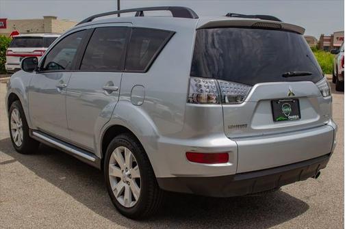 2012 Mitsubishi Outlander SE