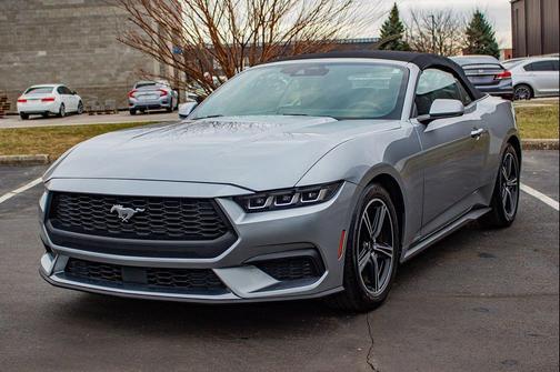 2024 Ford Mustang EcoBoost Premium