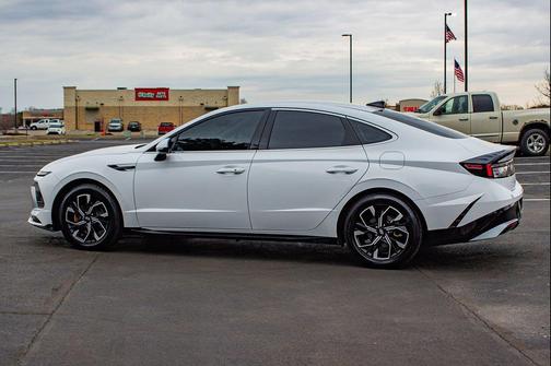 2024 Hyundai SONATA SEL