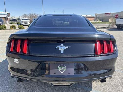 2015 Ford Mustang V6
