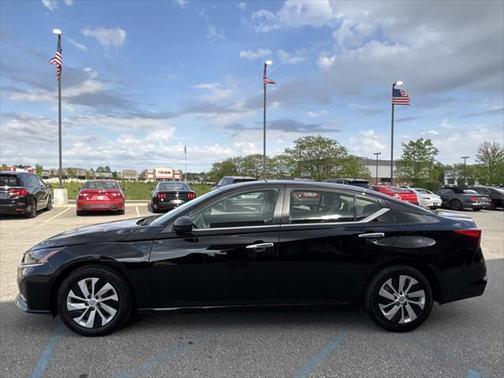 2024 Nissan Altima S FWD