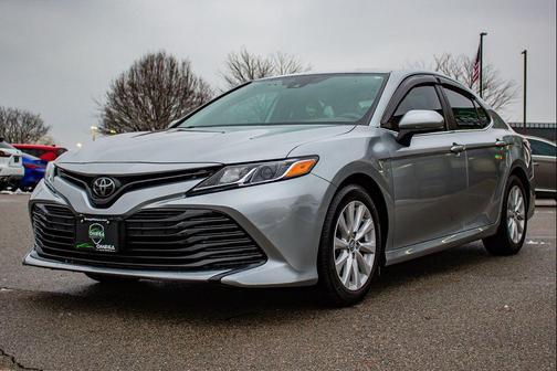 2019 Toyota Camry LE