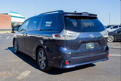 2018 Toyota Sienna SE