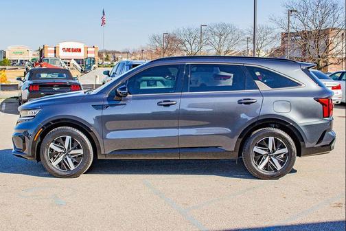 2022 Kia Sorento S