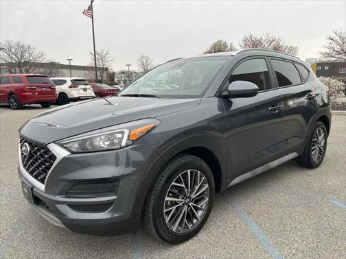 2019 Hyundai TUCSON SE